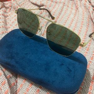 GUCCI sunglasses